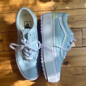 VANS- platform spring sneaker